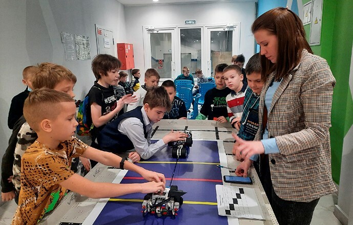 В Амурской области прошли соревнования по робототехнике в технопарке «Кванториум-28»