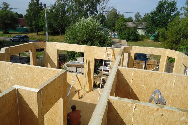 Строительство домов из СИП-панелей в Казахстане